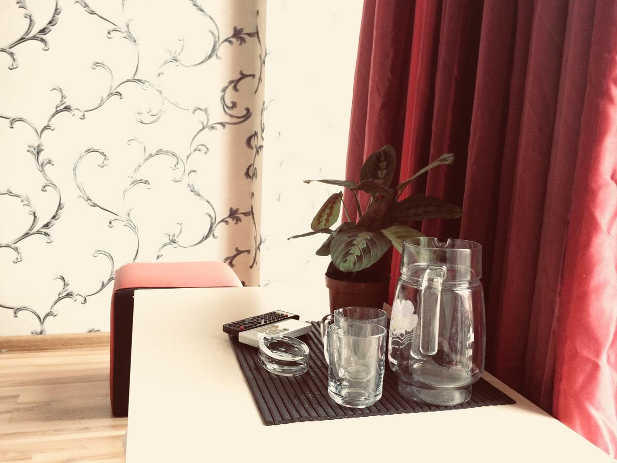 טביליסי Visit Hotel מראה חיצוני תמונה