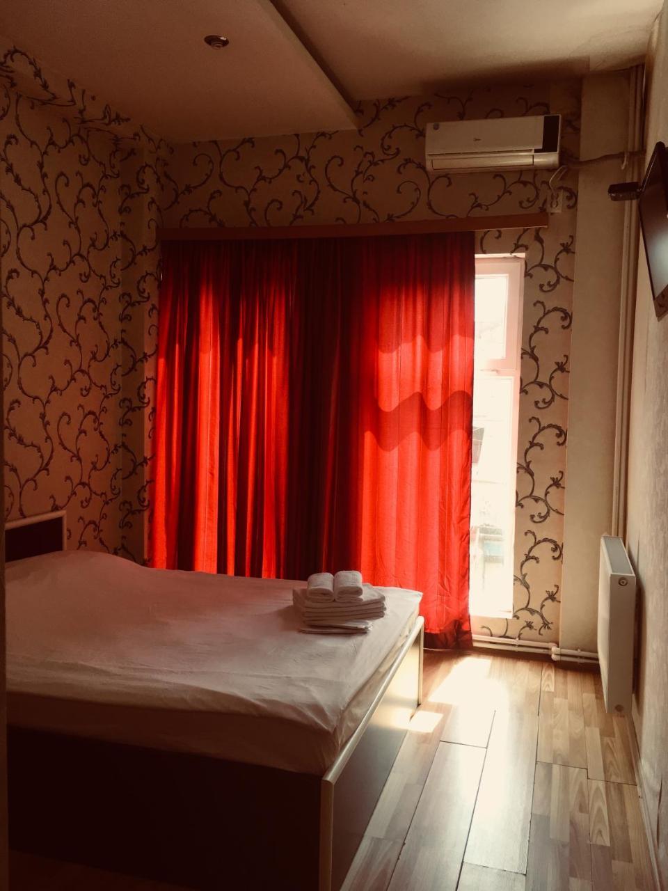 טביליסי Visit Hotel מראה חיצוני תמונה