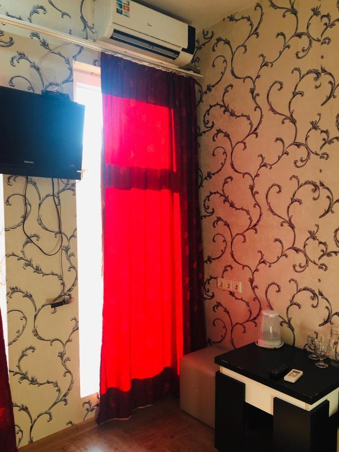 טביליסי Visit Hotel מראה חיצוני תמונה
